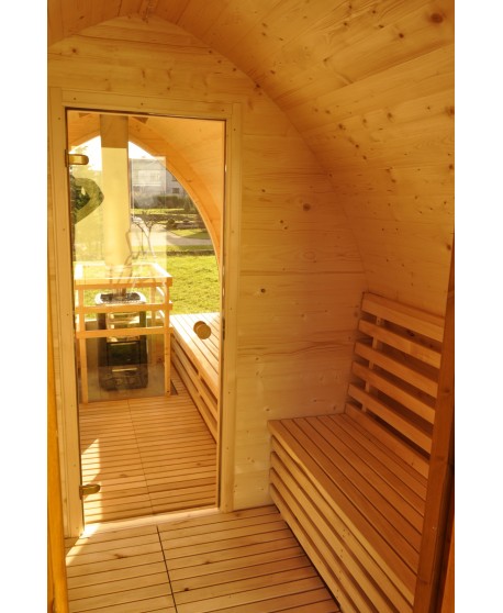 Sauna jardin extérieur avec fenêtre panoramique Sauna jardin extérieur avec fenêtre panoramique
